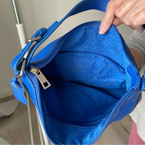 Genuine leather bag - Picture 10 of 13